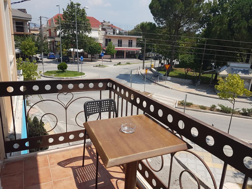 Yiannis Apartments Yanya Dış mekan fotoğraf