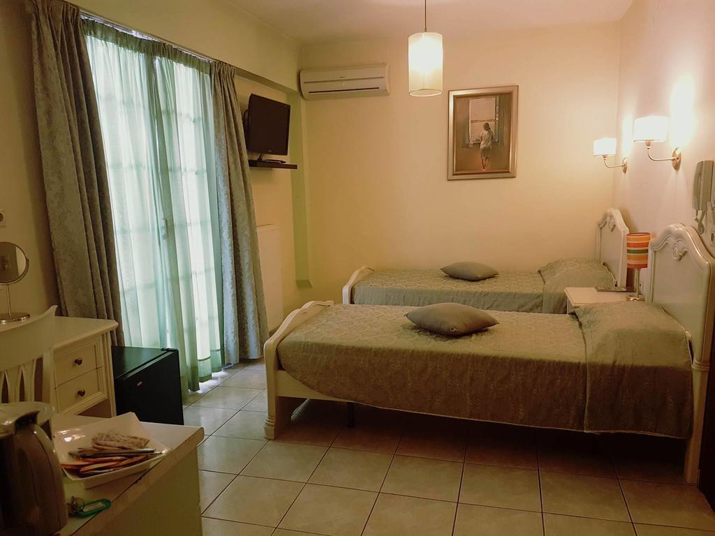 Yiannis Apartments Yanya Dış mekan fotoğraf